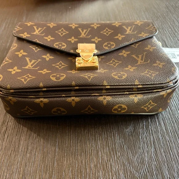 Louis Vuitton Brown Monogram Pochette Métis Crossbody Bag - Picture 8 of 16